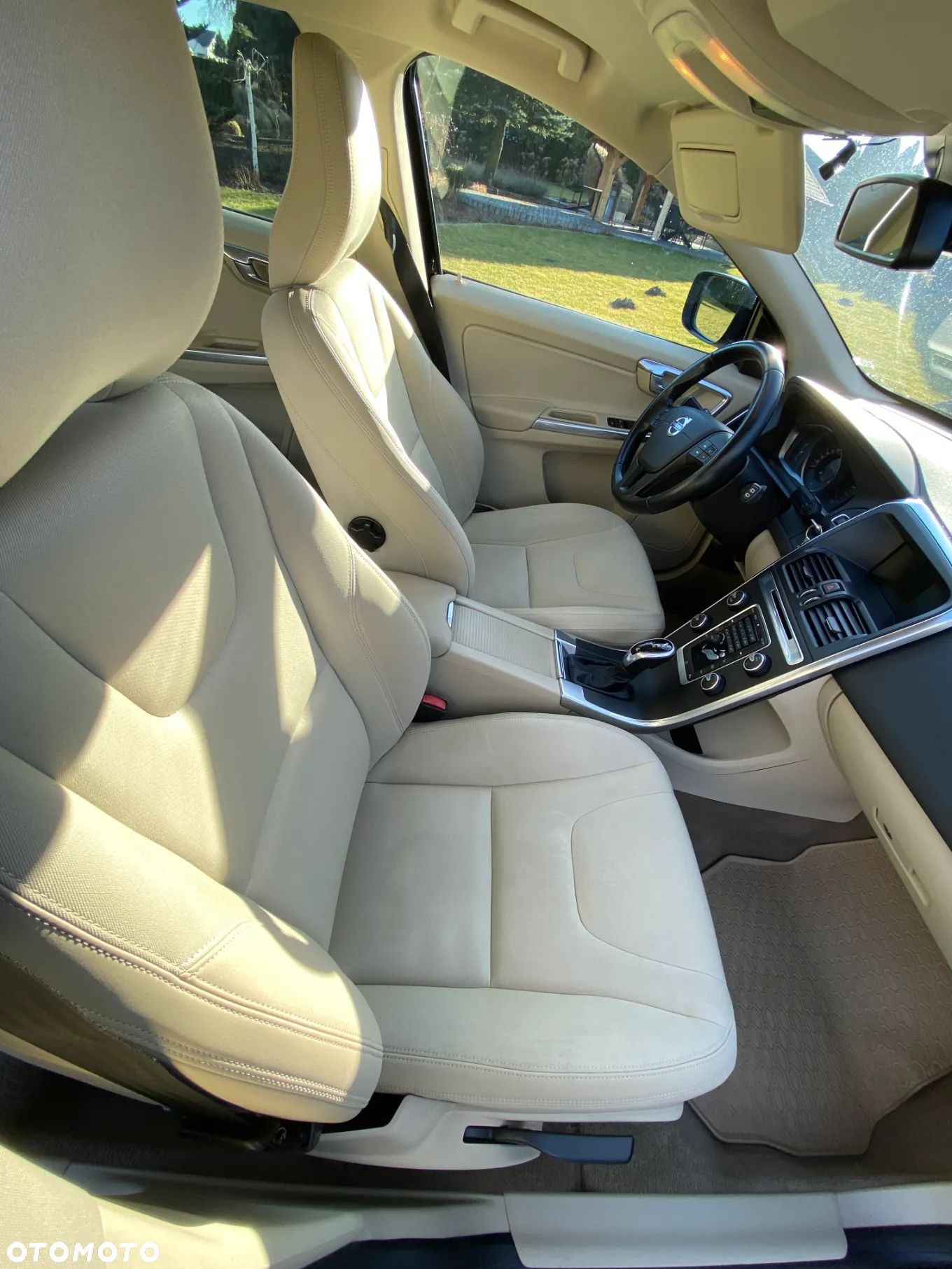 Volvo XC 60 - 8
