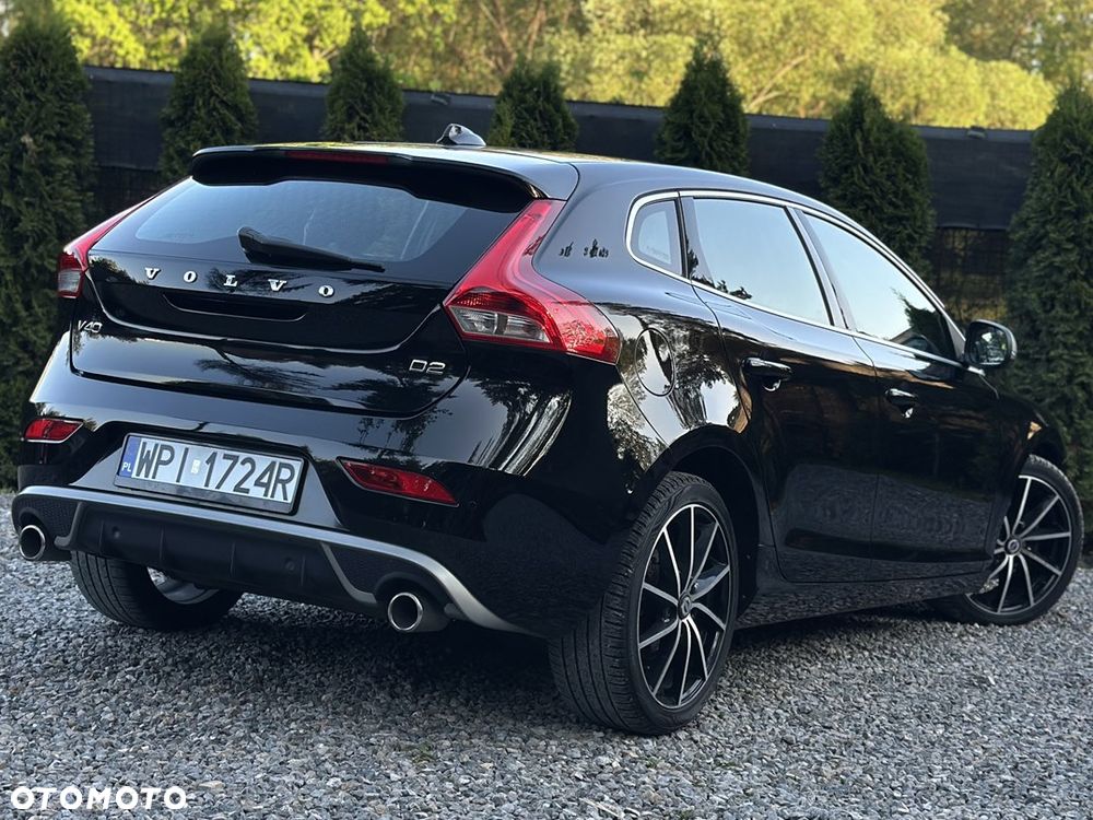 Volvo V40 D2 Drive-E R-Design Kinetic - 12
