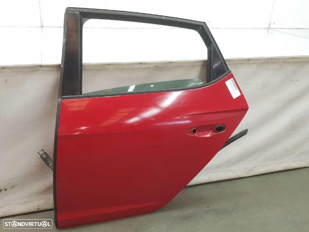 PORTA TRASEIRA ESQUERDA SEAT LEON 2015 -5F4833055 - 2