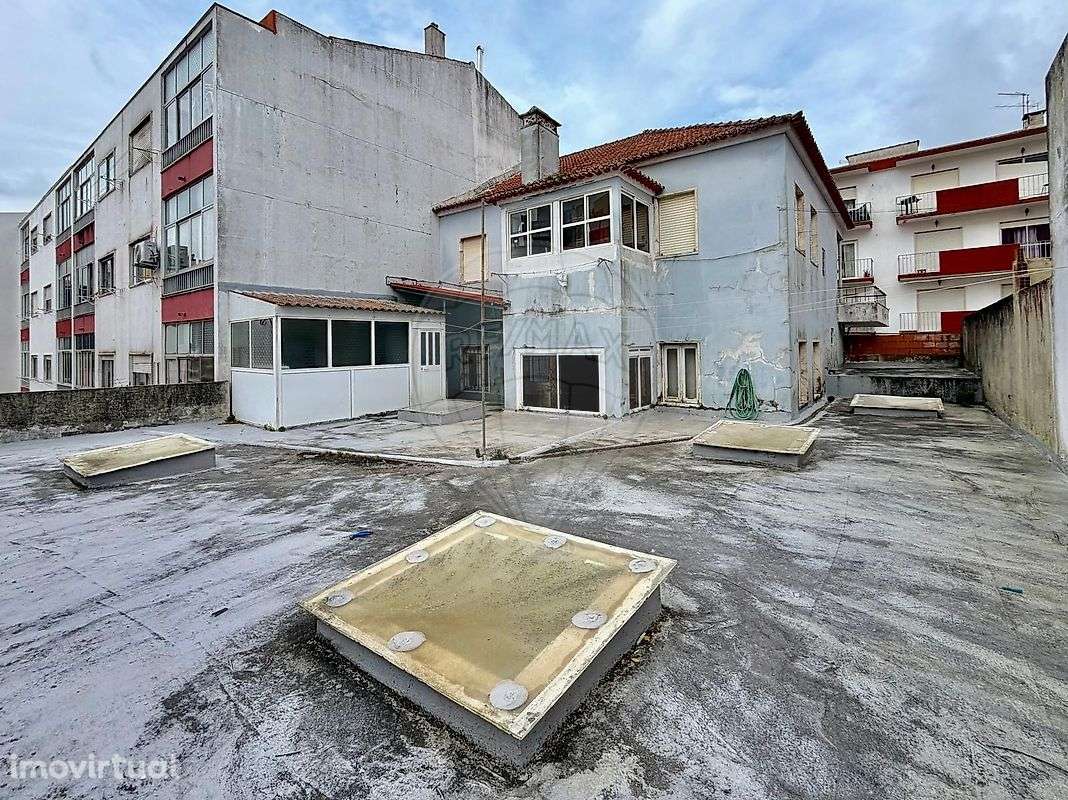 Prédio  para venda - Grande imagem: 2/40