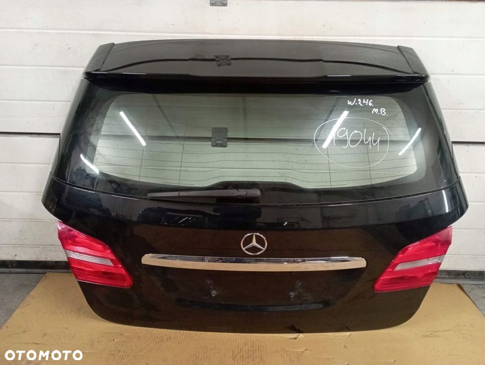 MERCEDES W246 KLAPA TYŁ TYLNA - 1