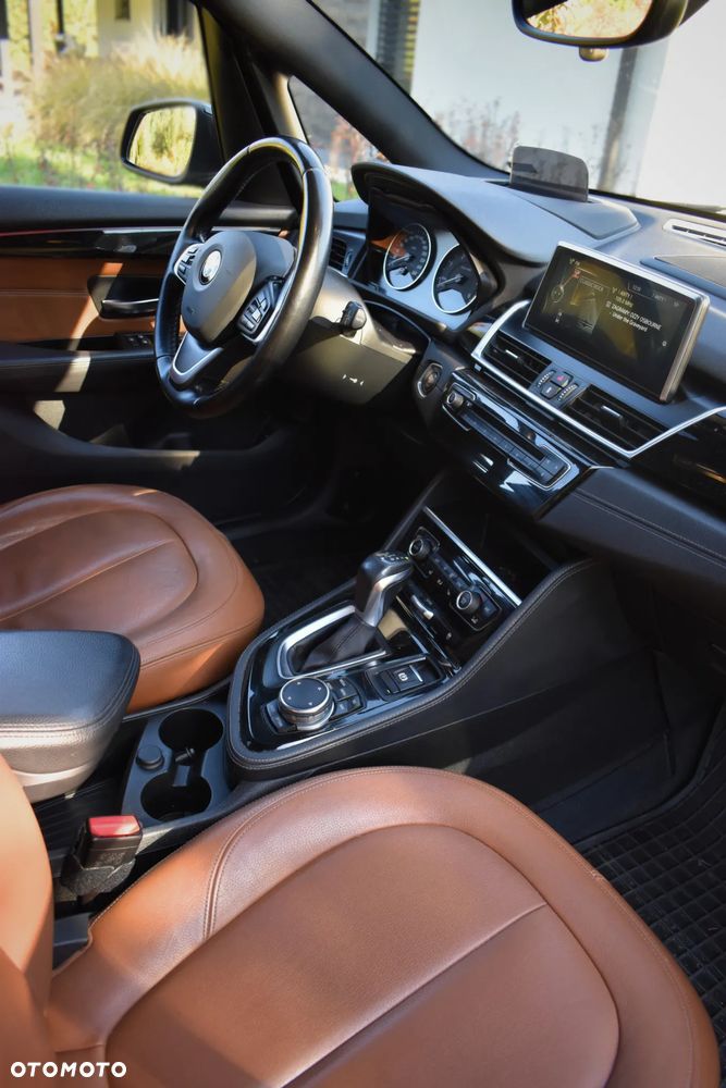 BMW Seria 2 218d Luxury Line - 7