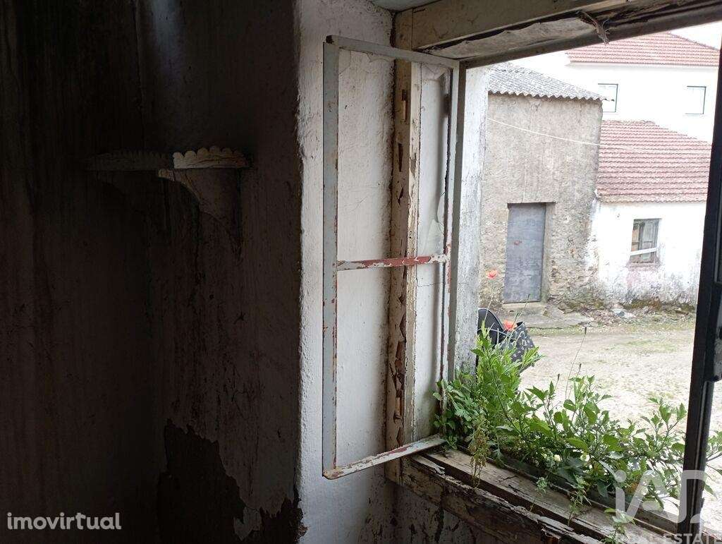 Casa de aldeia T2 em Serra e Junceira de 128,00 m2 - Grande imagem: 4/28