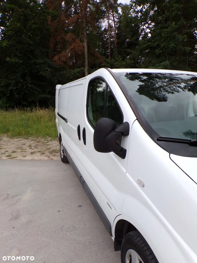 Opel VIVARO - 14