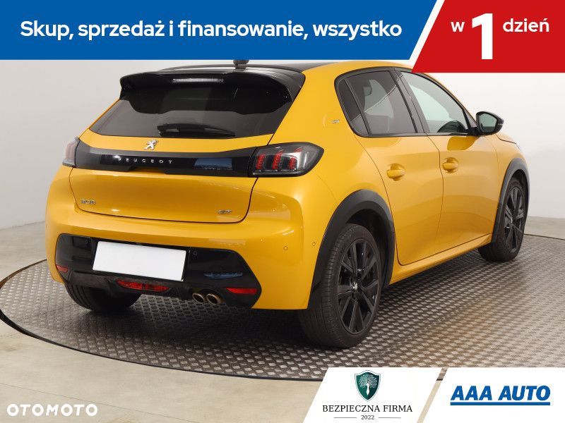 Peugeot 208 - 6