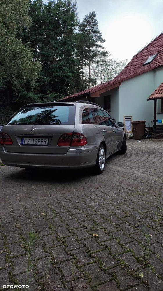Mercedes-Benz Klasa E - 4