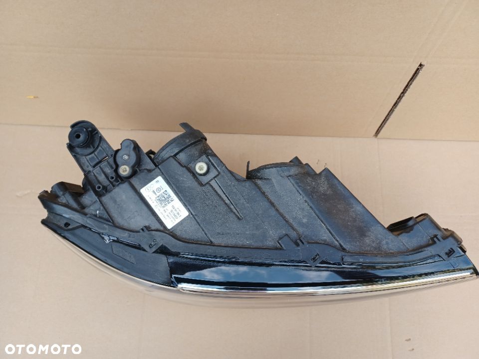 Lampa przednia prawa VW T-ROC oryg 2GA941006B - 2