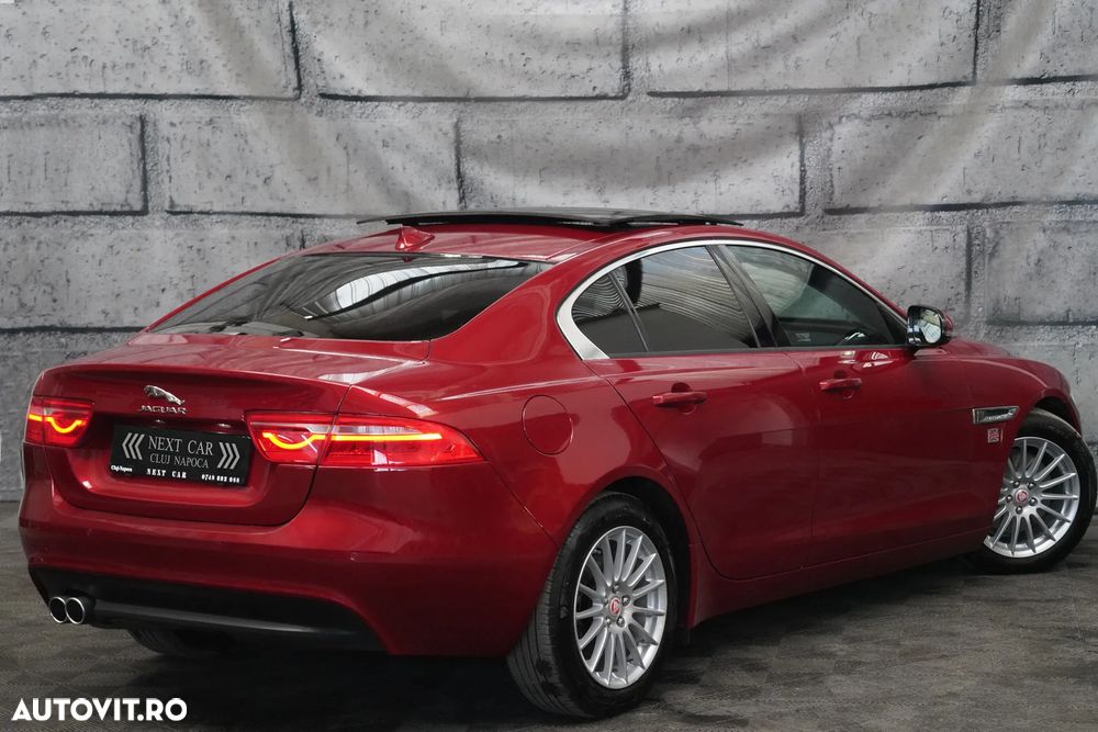 Jaguar XE 20d Aut. Prestige - 4
