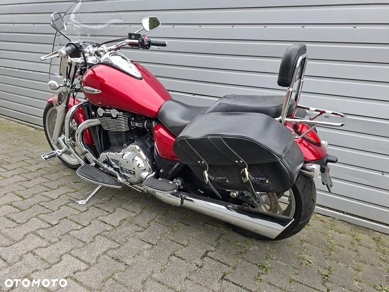 Triumph Thunderbird - 3