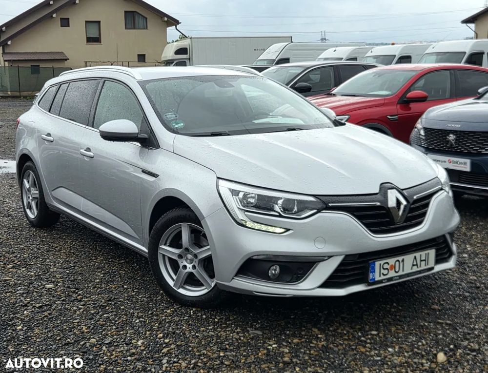 Renault Megane BLUE dCi 115 INTENS - 4