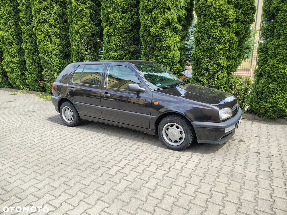 Volkswagen Golf 1.4 - 1