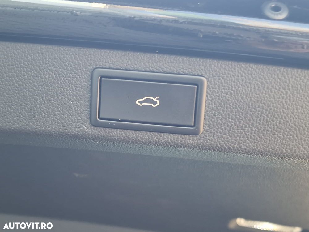 Skoda Superb 2.0 TDI DSG Premium Edition - 40