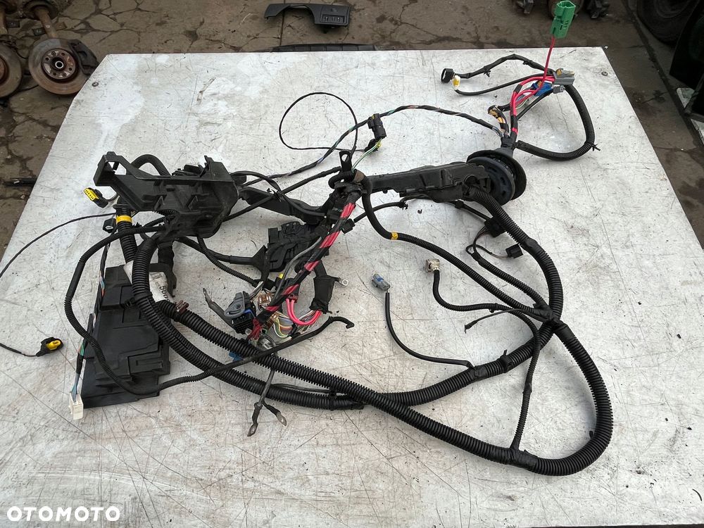 wiązka instalacja komory silnika renault modus 1,2 16v - 1