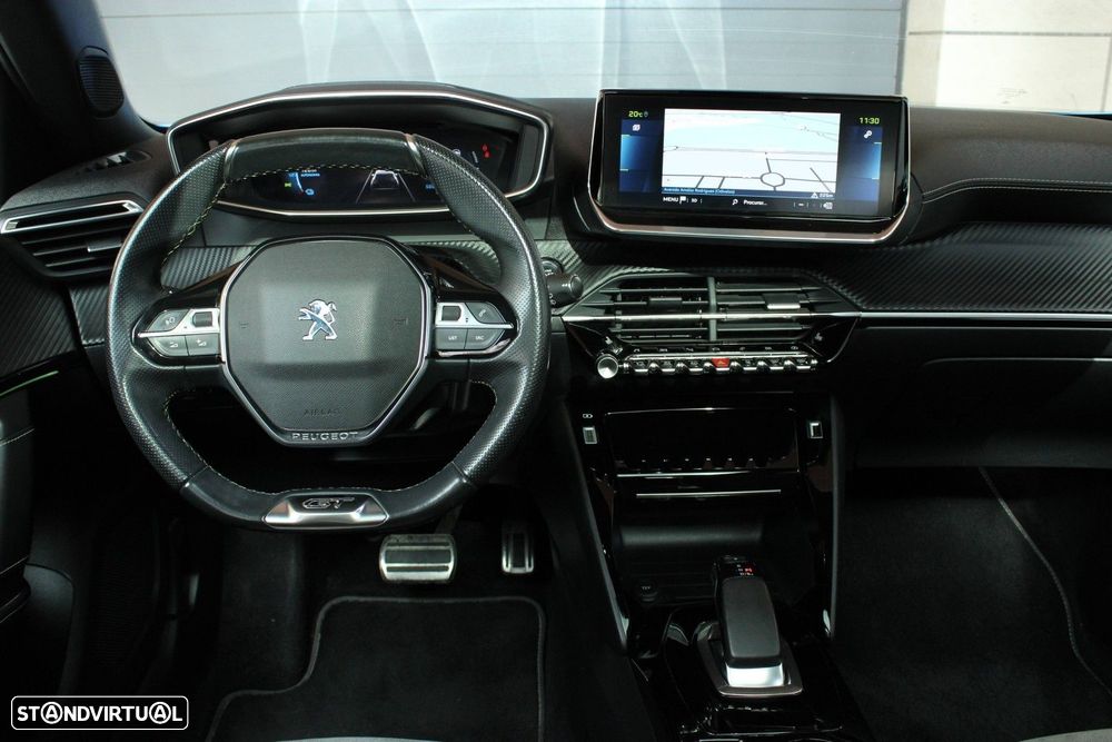 Peugeot e-2008 GT Pack - 29