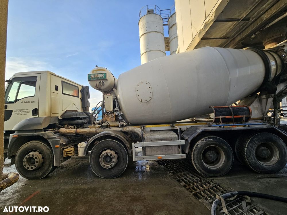 Ford Cargo 4142M - 18