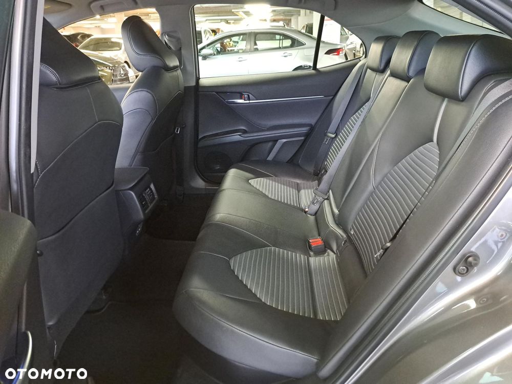 Toyota Camry 2.5 Hybrid Prestige CVT - 13