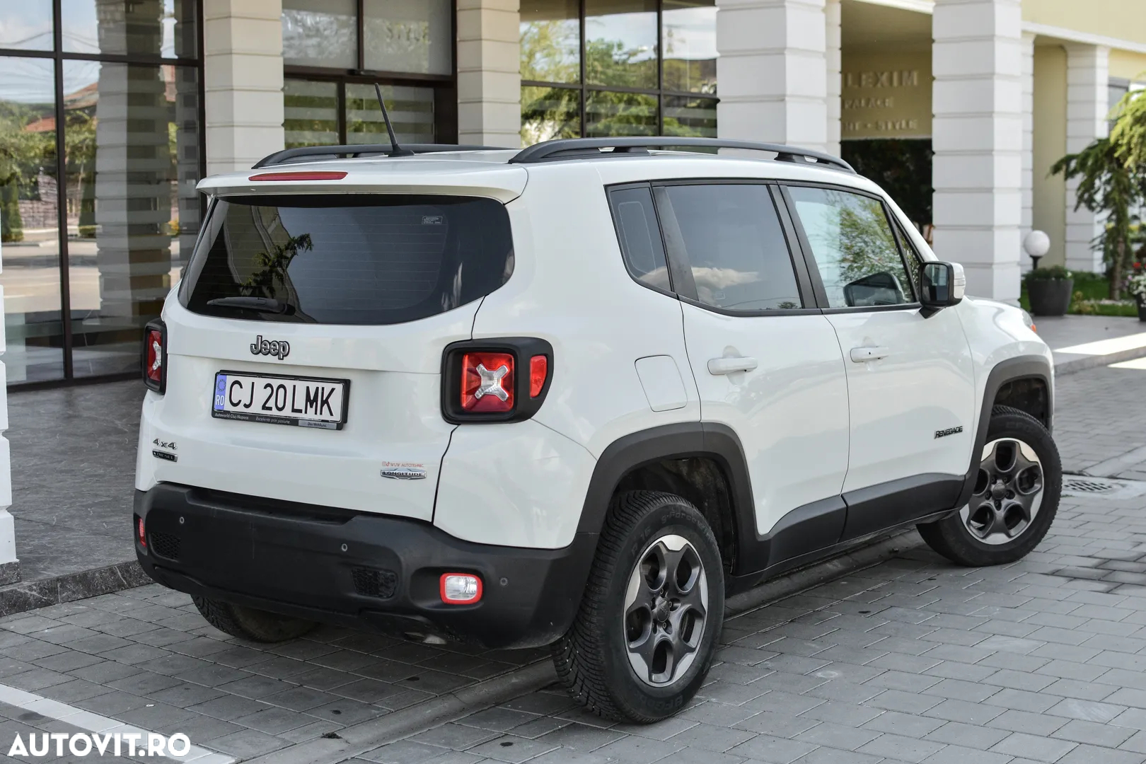 Jeep Renegade - 2