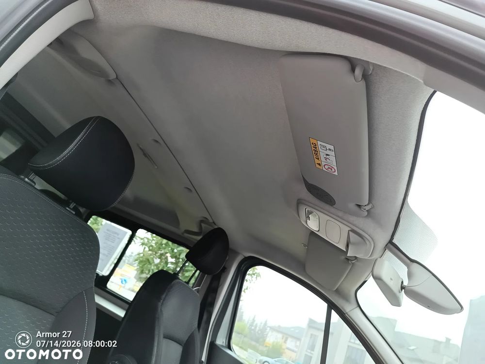 Opel Vivaro - 15
