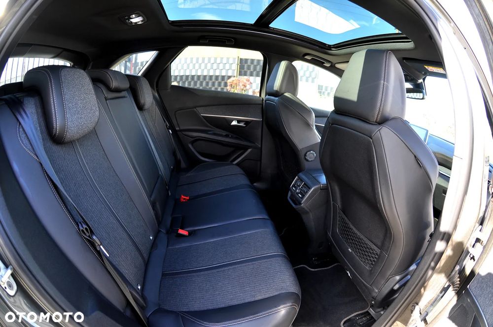 Peugeot 3008 1.2 PureTech GT S&S - 23