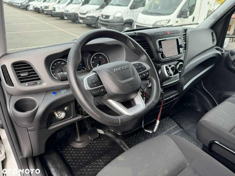 Iveco Daily 35S18 H - 27