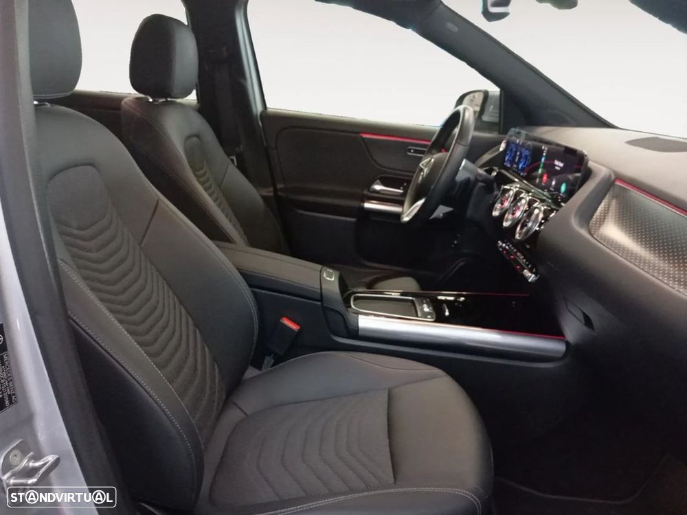 Mercedes-Benz EQA 250+ AMG Line - 16