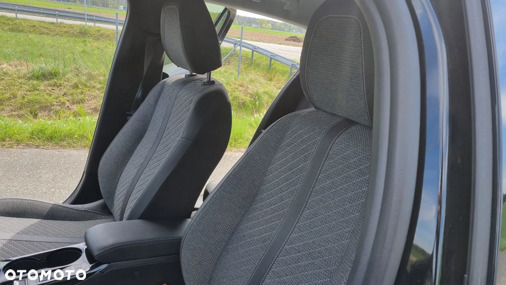 Peugeot 208 1.2 PureTech Allure Pack S&S EAT8 - 31