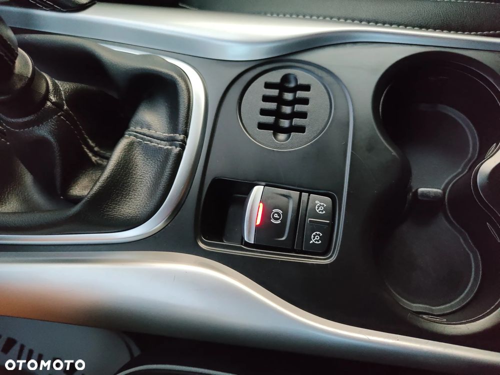 Renault Kadjar Energy dCi 130 Bose Edition - 16