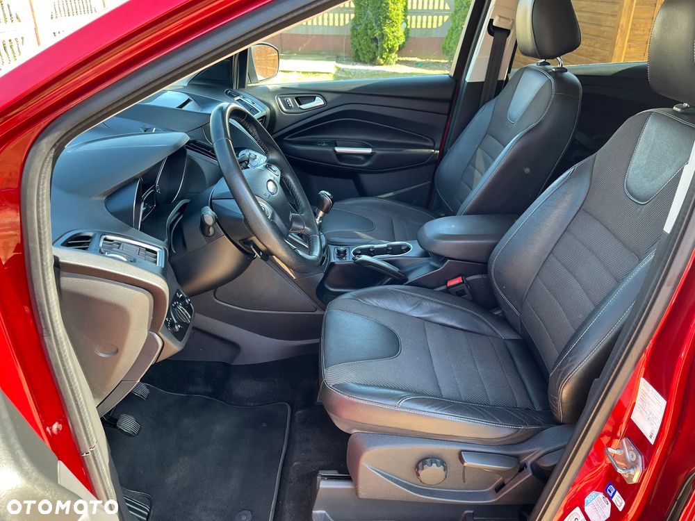 Ford Kuga 2.0 TDCi 4x4 Titanium - 15
