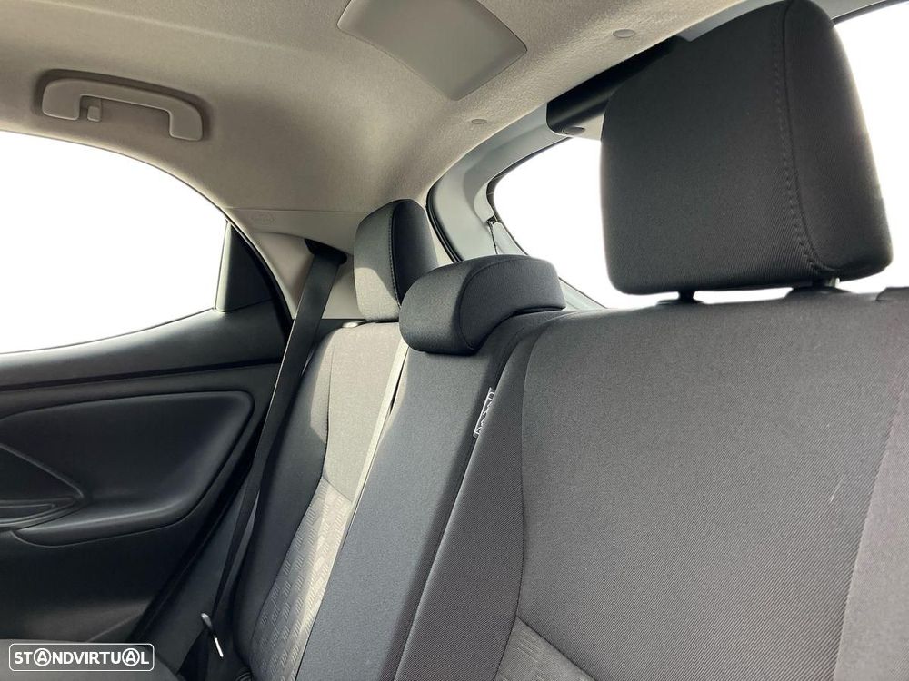 Toyota Yaris 1.5 HDF Comfort Plus - 12