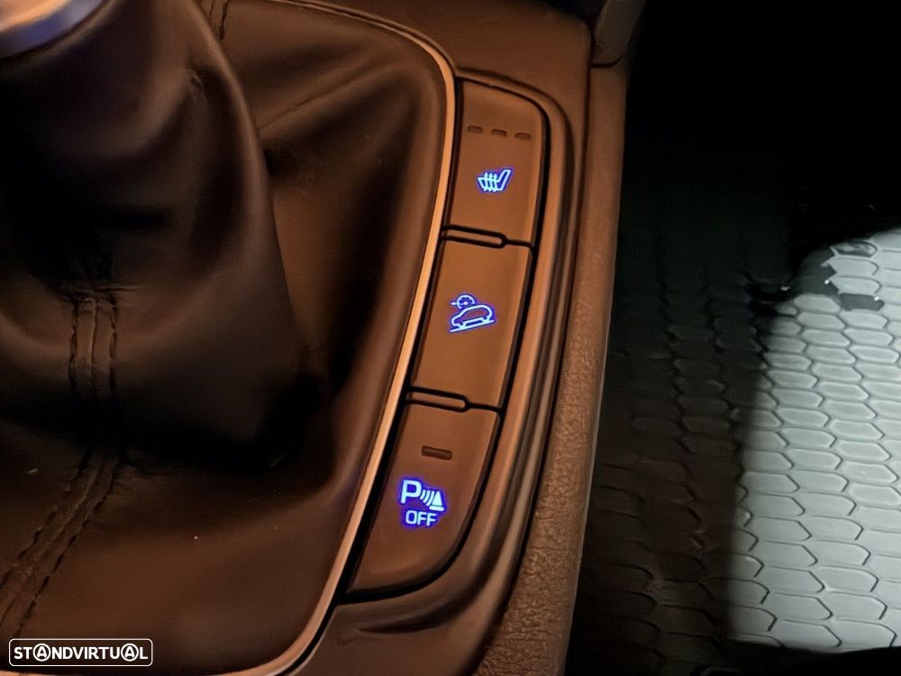 Hyundai Kauai 1.0 T-GDi Premium Pack Plus - 17