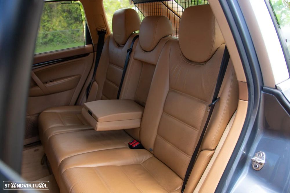 Porsche Cayenne Tiptronic - 48