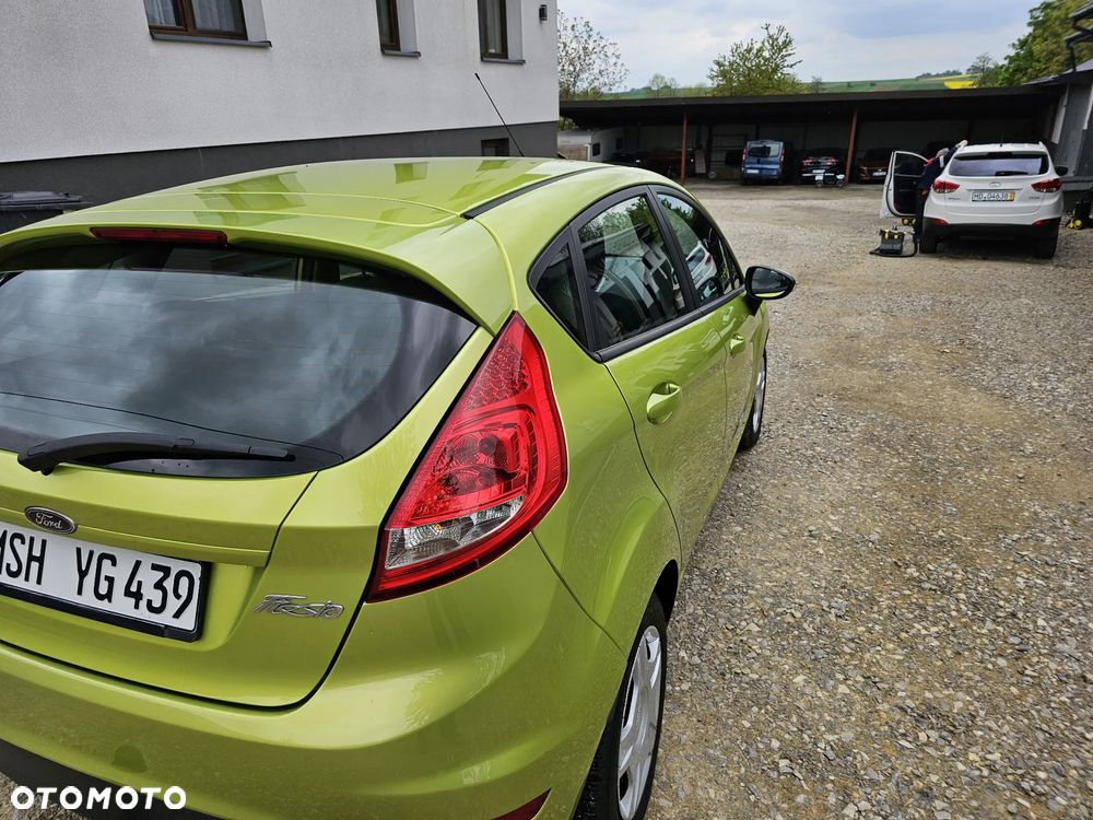 Ford Fiesta - 27