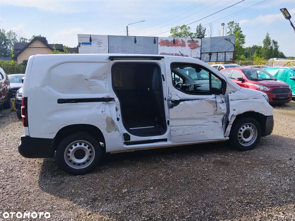 Toyota PROACE CITY - 17