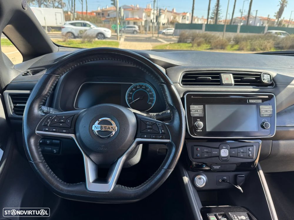 Nissan Leaf Acenta - 10