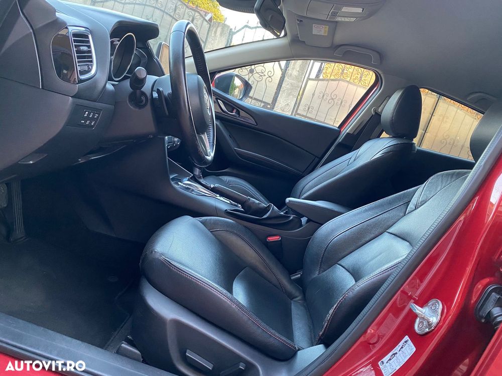 Mazda 3 - 13