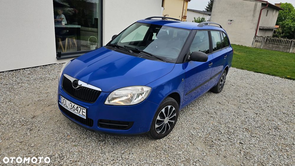 Skoda Fabia 1.2 HTP Ambiente Green tec - 10