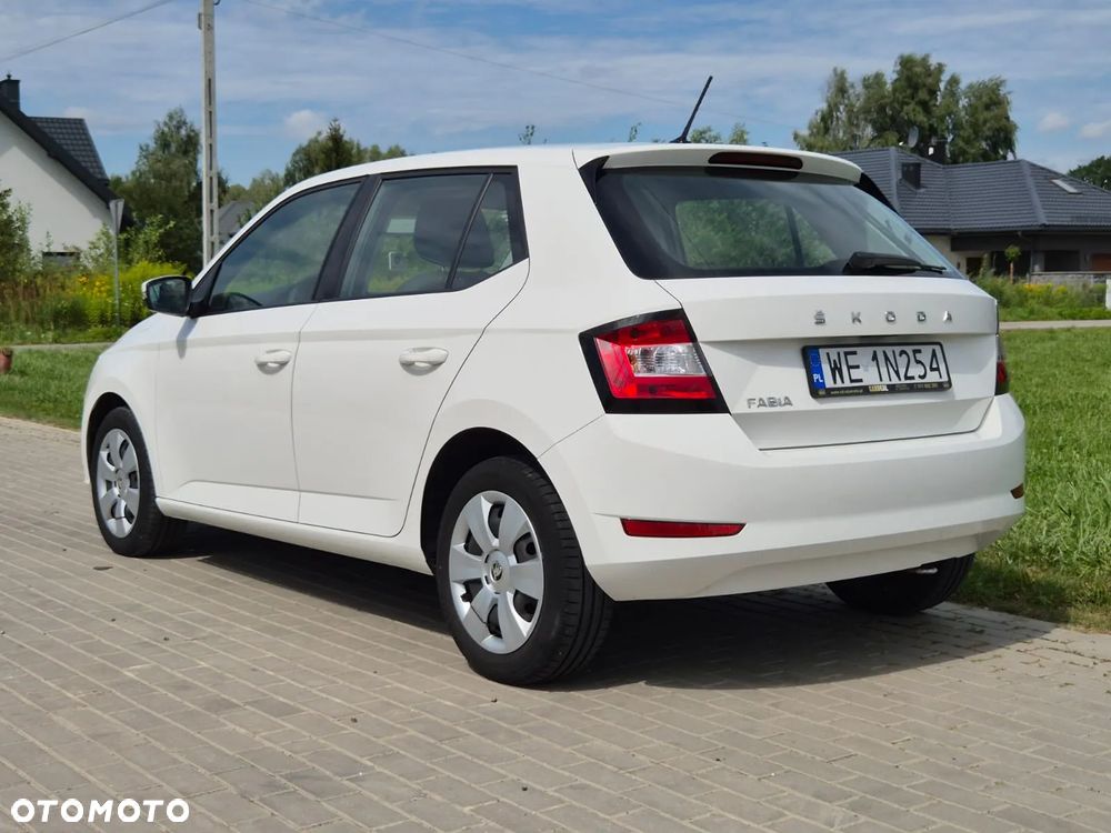 Skoda Fabia 1.0 Ambition - 3