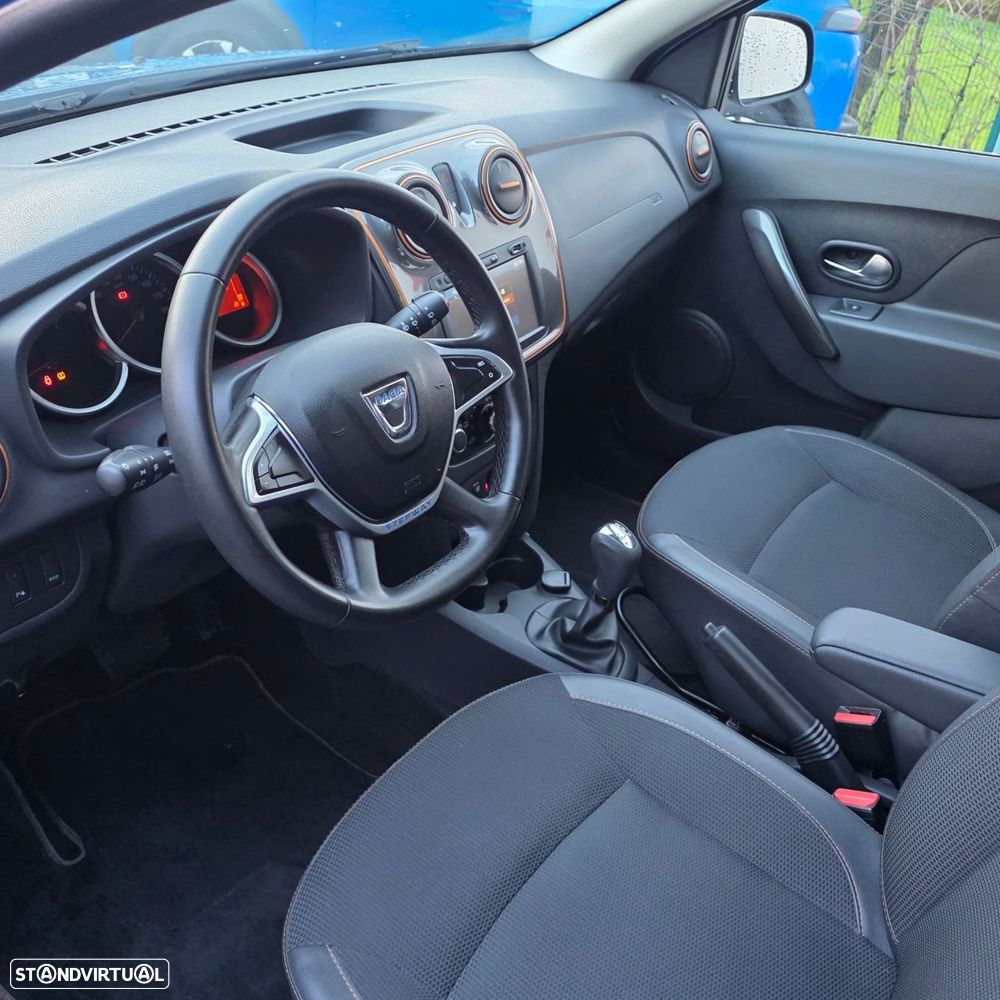 Dacia Sandero Stepway TCe 90 Easy-R Celebration - 30