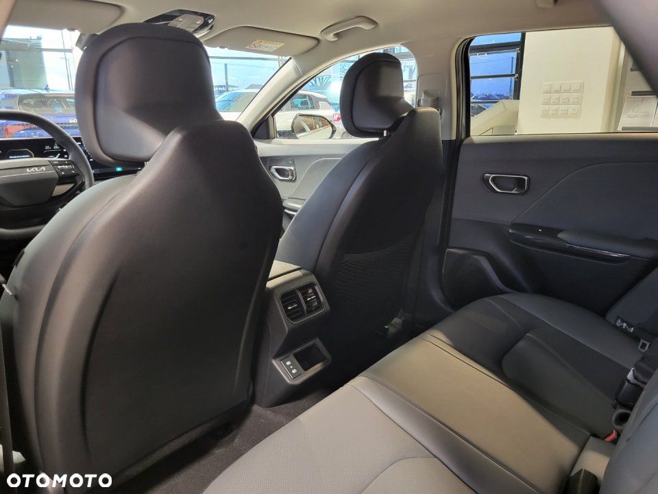 Kia K4 - 33