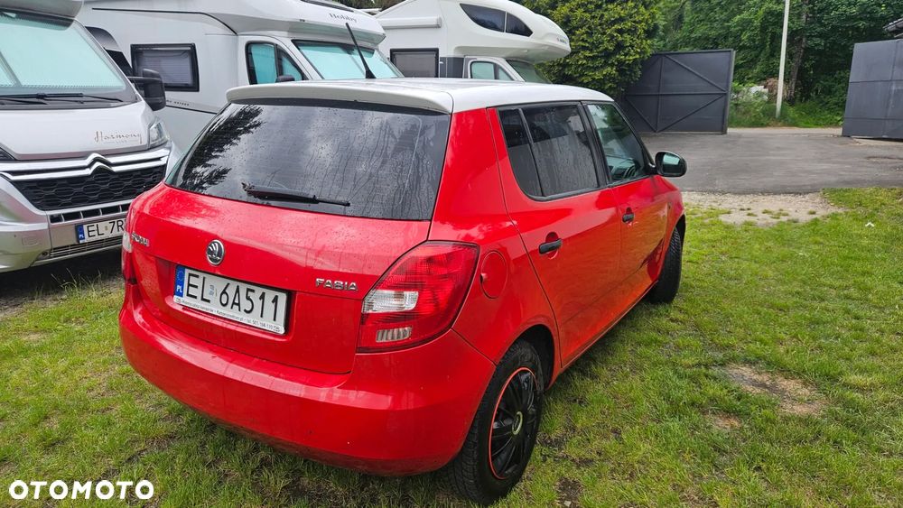 Skoda Fabia - 4