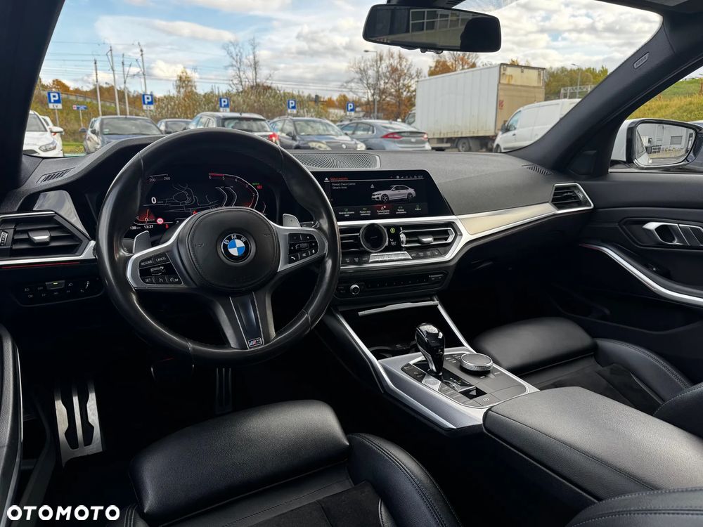 BMW Seria 3 320d xDrive M Sport Shadow - 7
