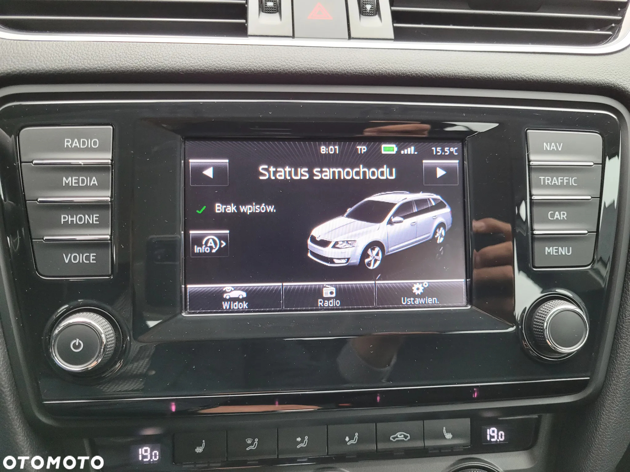 Skoda Octavia 2.0 TDI Elegance DSG - 24