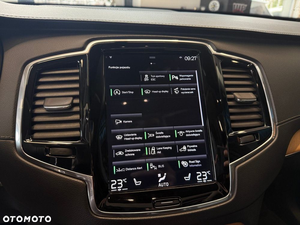 Volvo XC 90 - 34