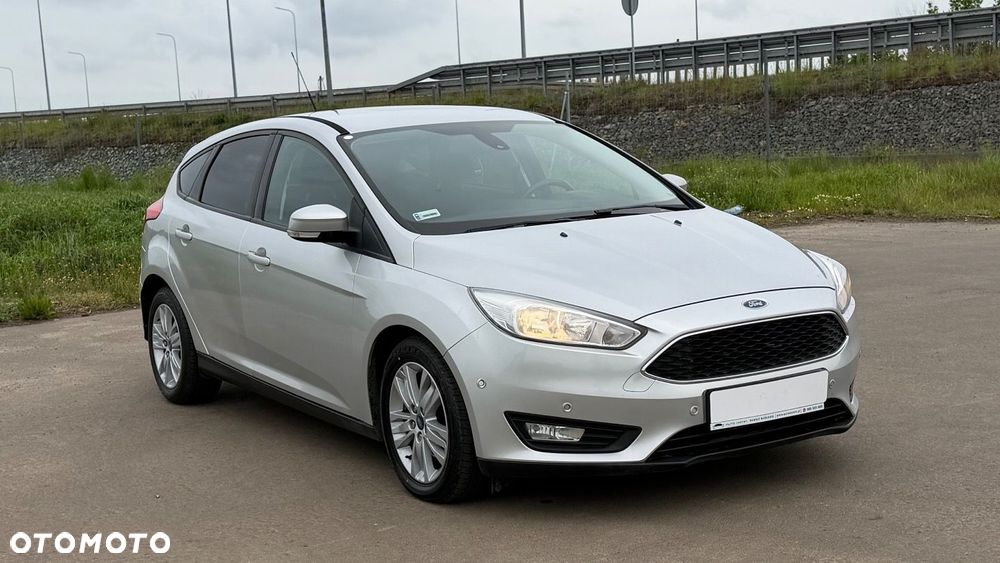 Ford Focus - 12