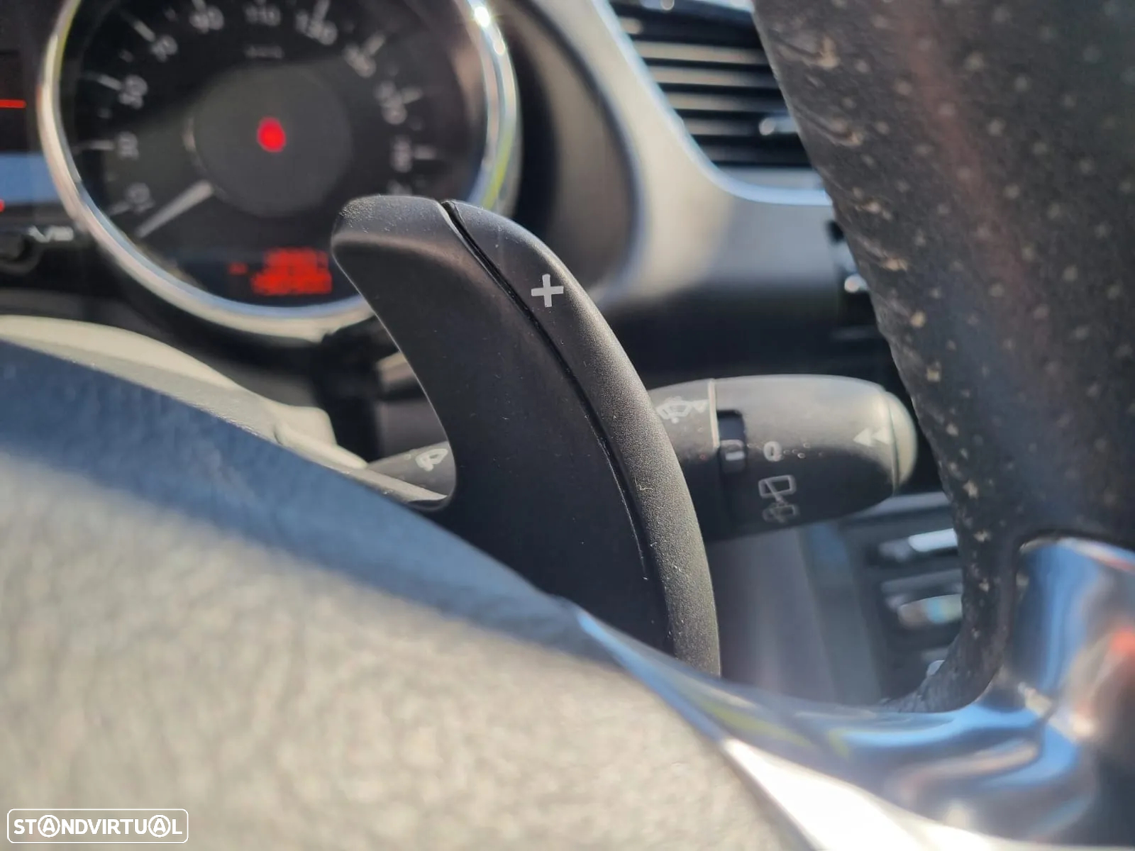 Peugeot 3008 1.6 e-HDi Allure 2-Tronic - 30