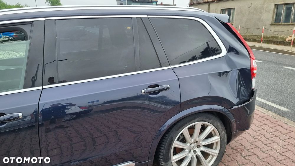 Volvo XC 90 - 15