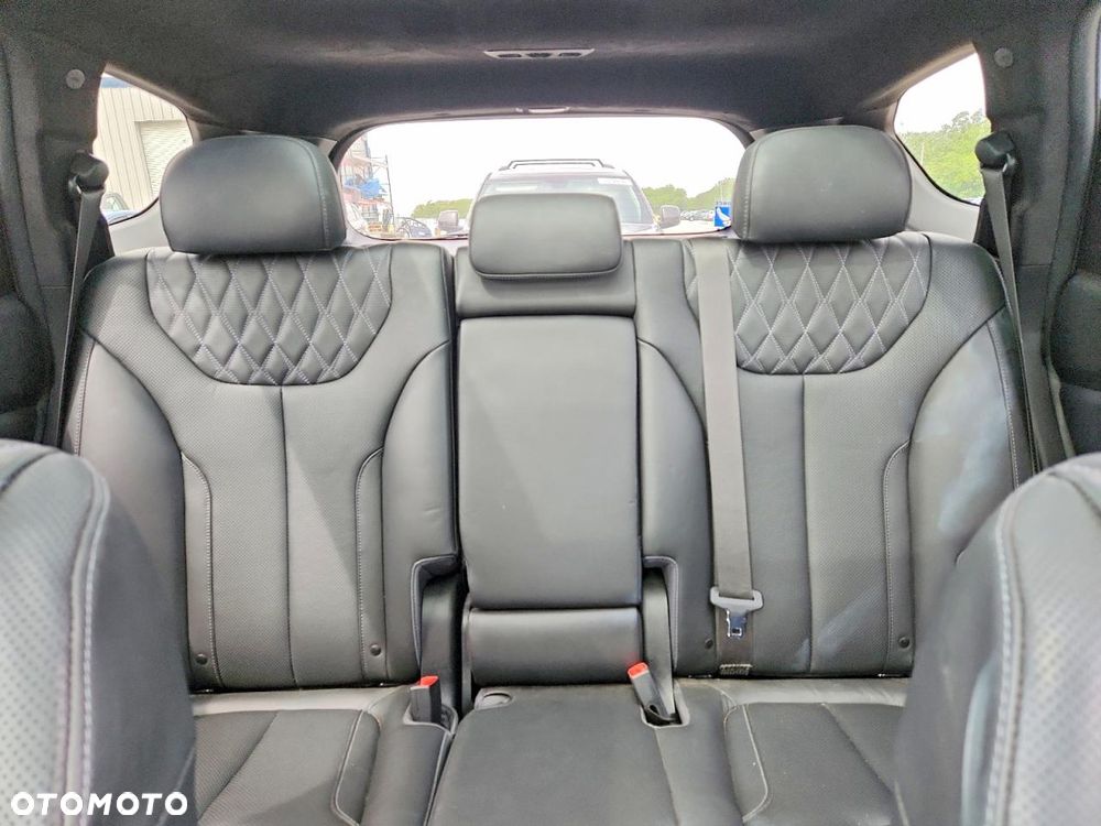 Hyundai Santa Fe - 12