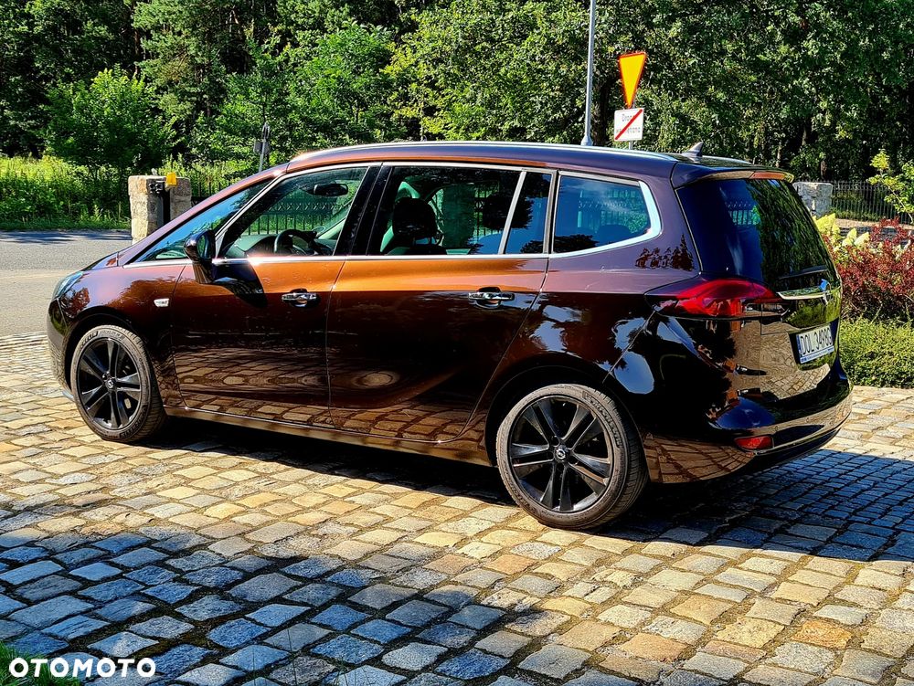Opel Zafira 1.4 T Cosmo EcoFLEX S&S EU6 - 16