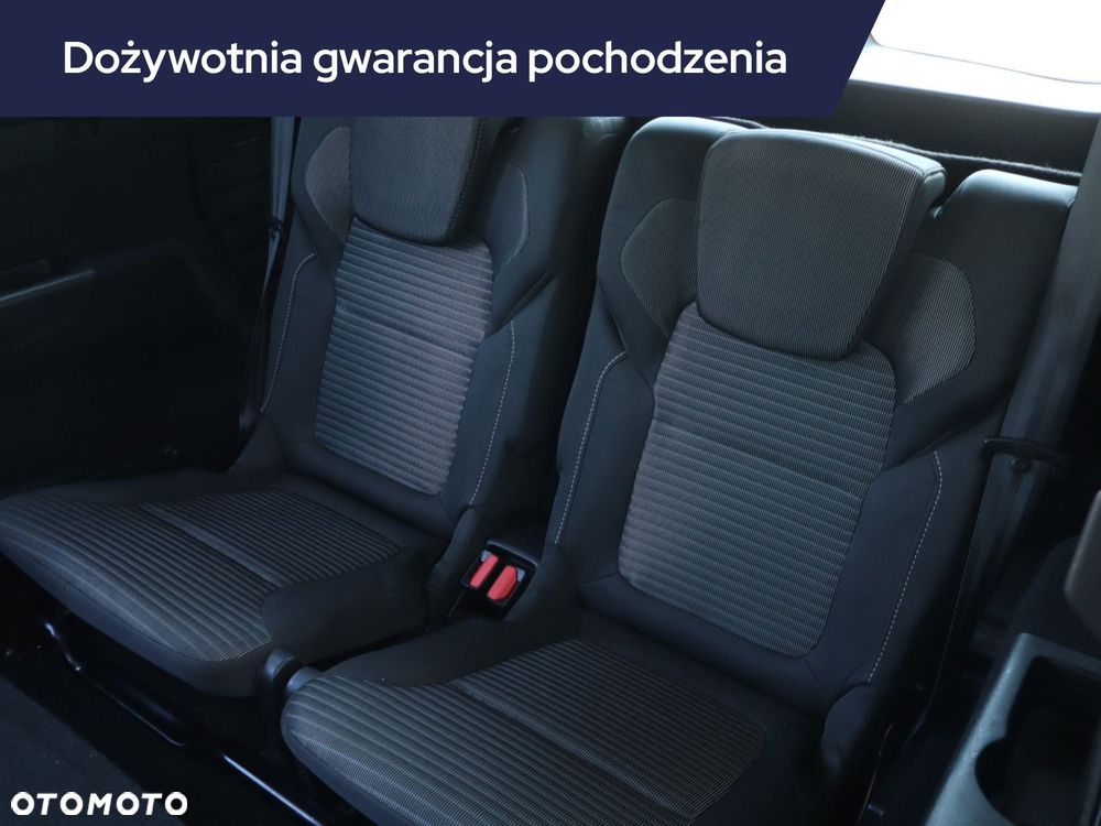 Renault Grand Scenic - 17