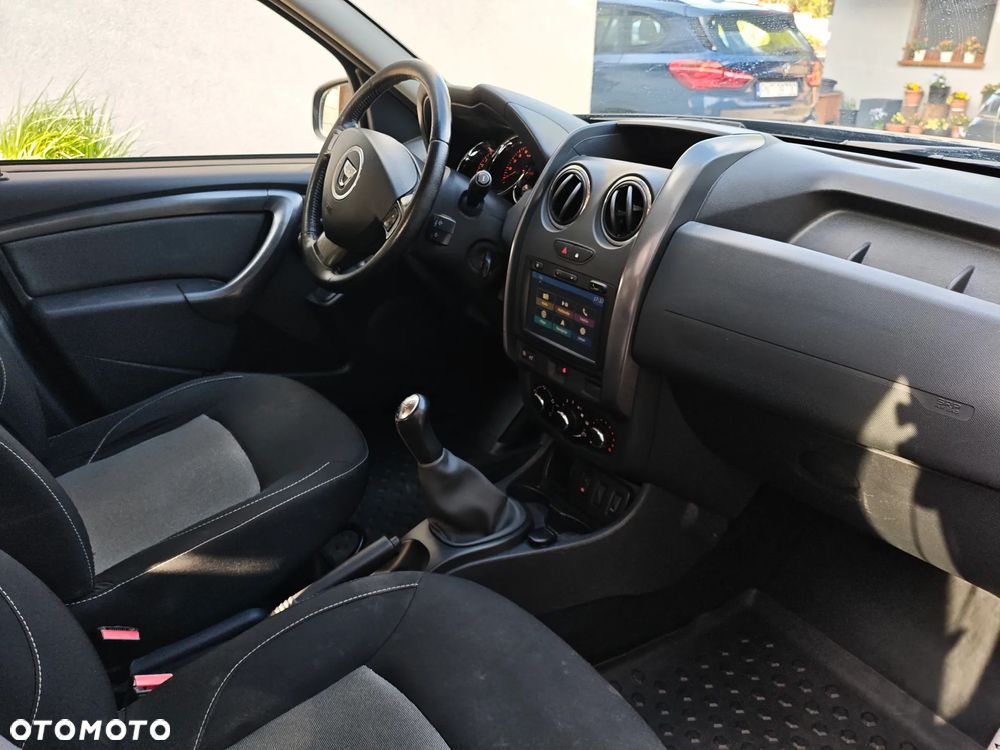 Dacia Duster 1.6 16V 105 4x2 Prestige - 35